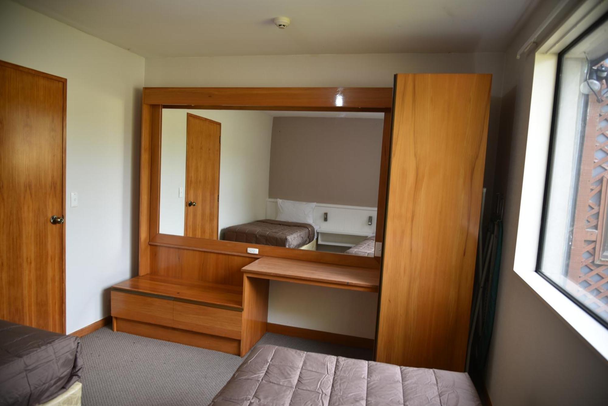 Aotea Lodge Porirua Eksteriør bilde