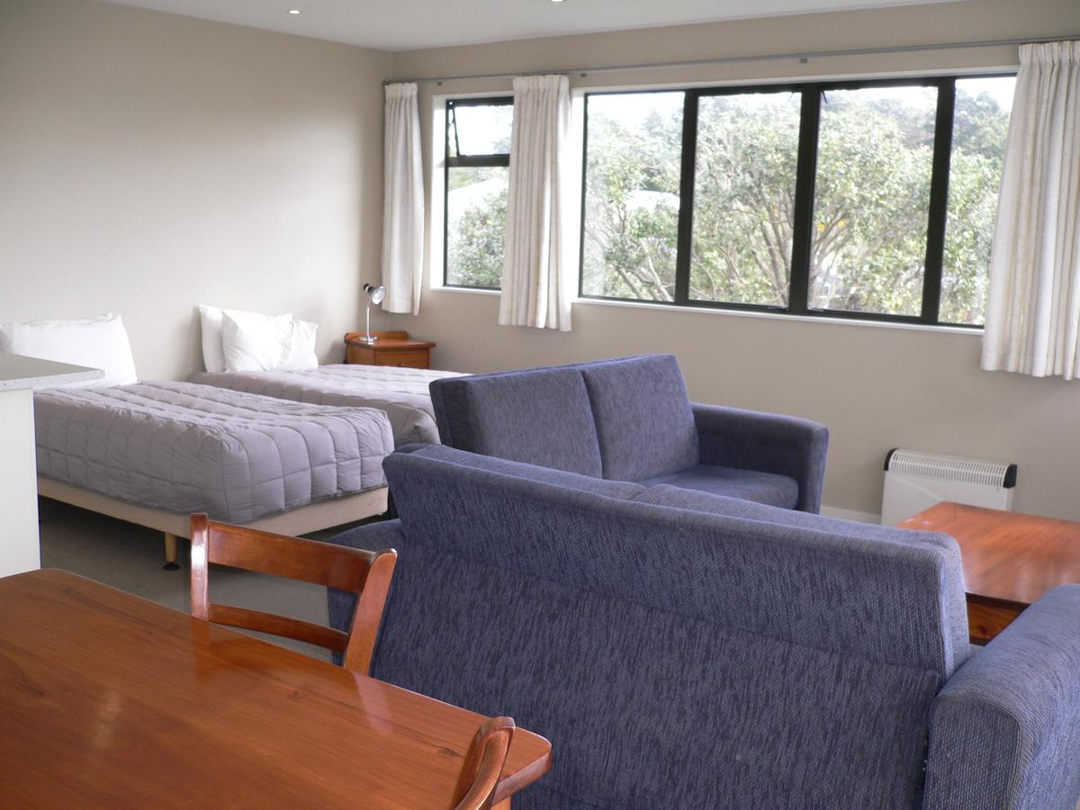 Aotea Lodge Porirua Eksteriør bilde