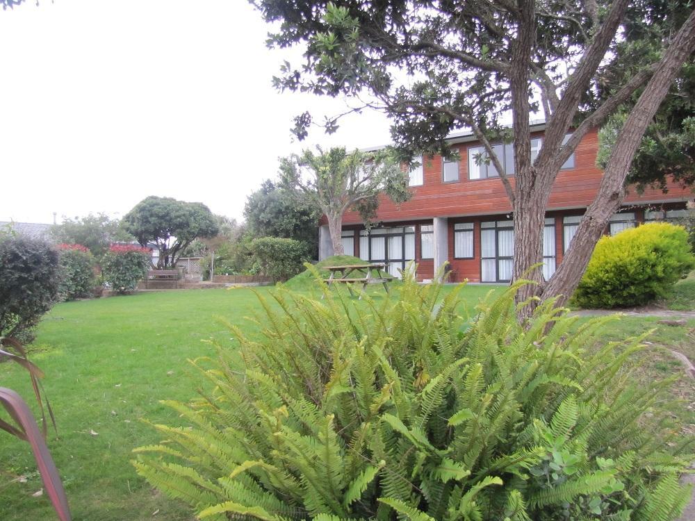 Aotea Lodge Porirua Eksteriør bilde